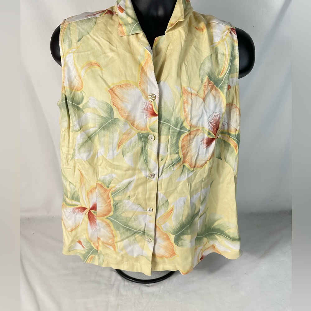 Women’s Tommy Bahama Silk Shirt Size Large